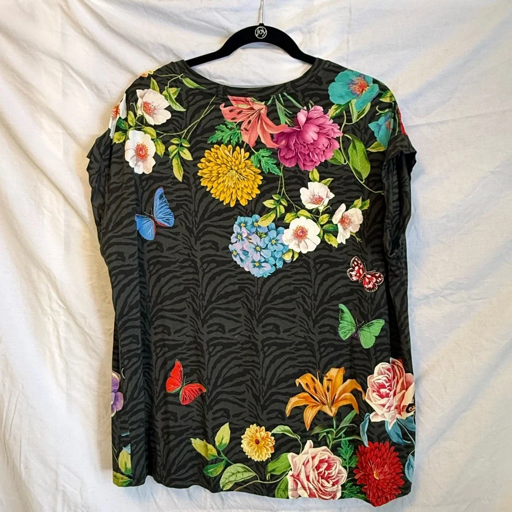 JOHNNY WAS Blooming Breeze Floral Print Crew Neck Short Sleeve Relaxed Tee Shirt - Picture 11 of 15